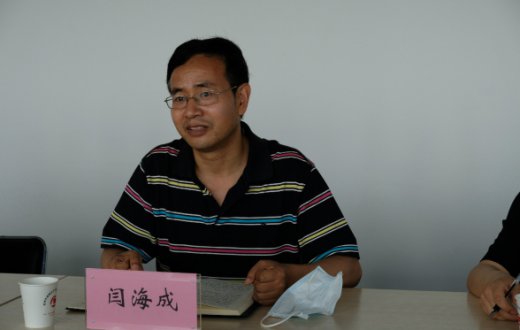 市档案局副局长闫海成一行来我公司检查指导档案工作