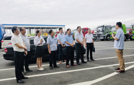 市国资公司领导调研检查陕汽集团家属区“三供一业”维修改造工作