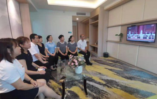 奋斗百年路 启航新征程