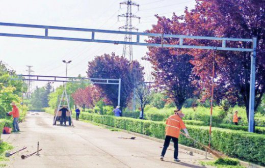 升级改造换新颜 提质增效不停歇 —— 宝鸡四通驾驶人智能考试beat365官方网站大中型车辆科目二考场升级改造后顺利开考