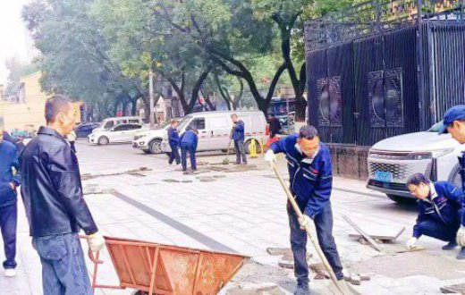 物业“微”改造 小区换新颜 —— 宝鸡国资正能实业发展beat365官方网站物业项目工作动态